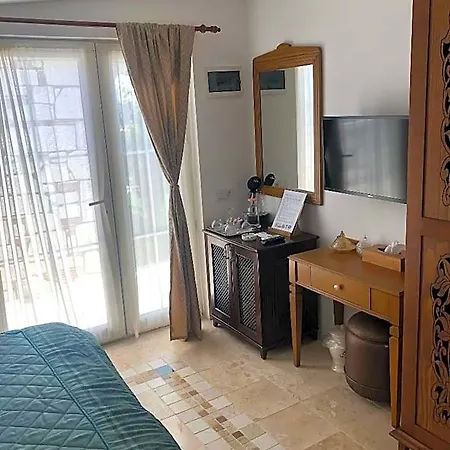 Kerme Ottoman Alacati 3*